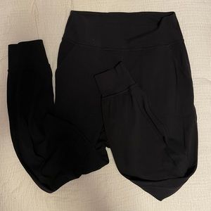 Lululemon Align Joggers 25in